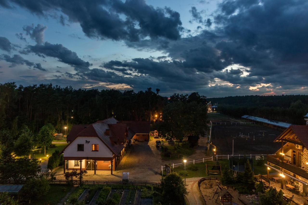 Hotel Osada Karbówko Wellness&SPA Elgiszewo  Exterior foto